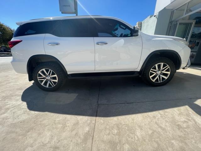 2017 TOYOTA FORTUNER 2.8gd-6 4x4 auto