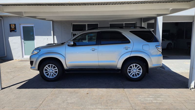 2014 TOYOTA FORTUNER 3.0D 4X4 A/T
