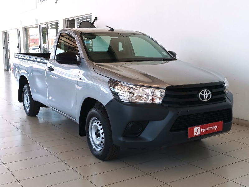 2023 TOYOTA HILUX 2016 ON HILUX 2016 ON HiluxSC 2.4GD S A/C 5MT (C06)