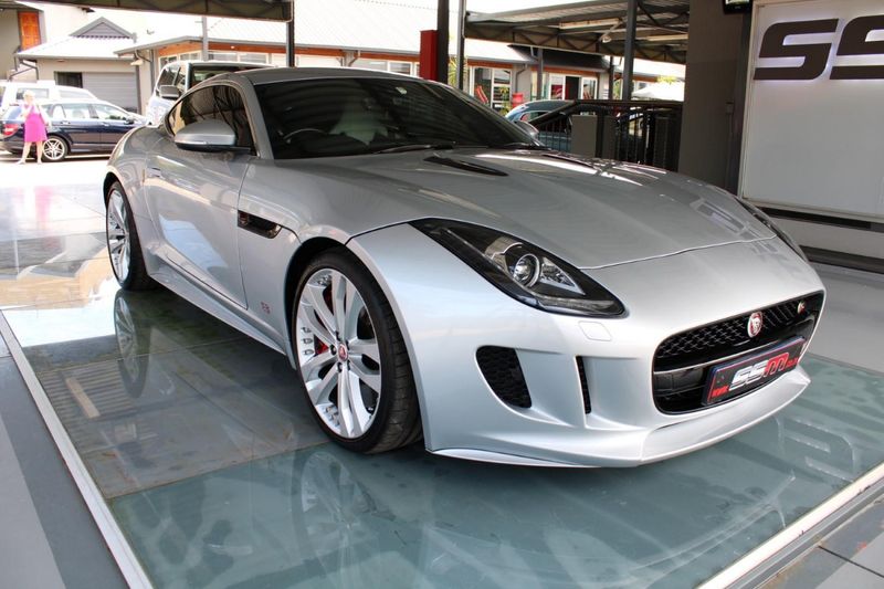 2015 JAGUAR F-TYPE S 3.0 V6 COUPE VERY LOW KM CLEAN VEHICLE