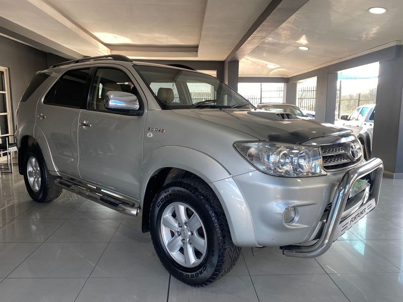 2010 Toyota Fortuner 3.0 D4D 7-Seater AUTOMATIC
