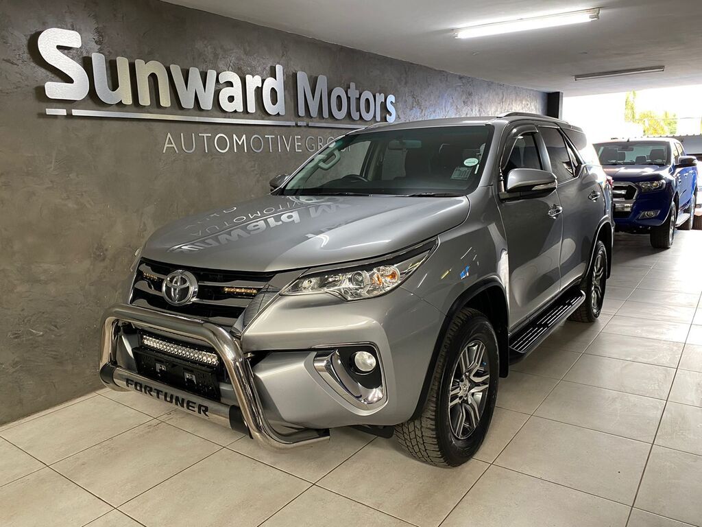 2016 TOYOTA FORTUNER 2.4GD-6 R/B A/T
