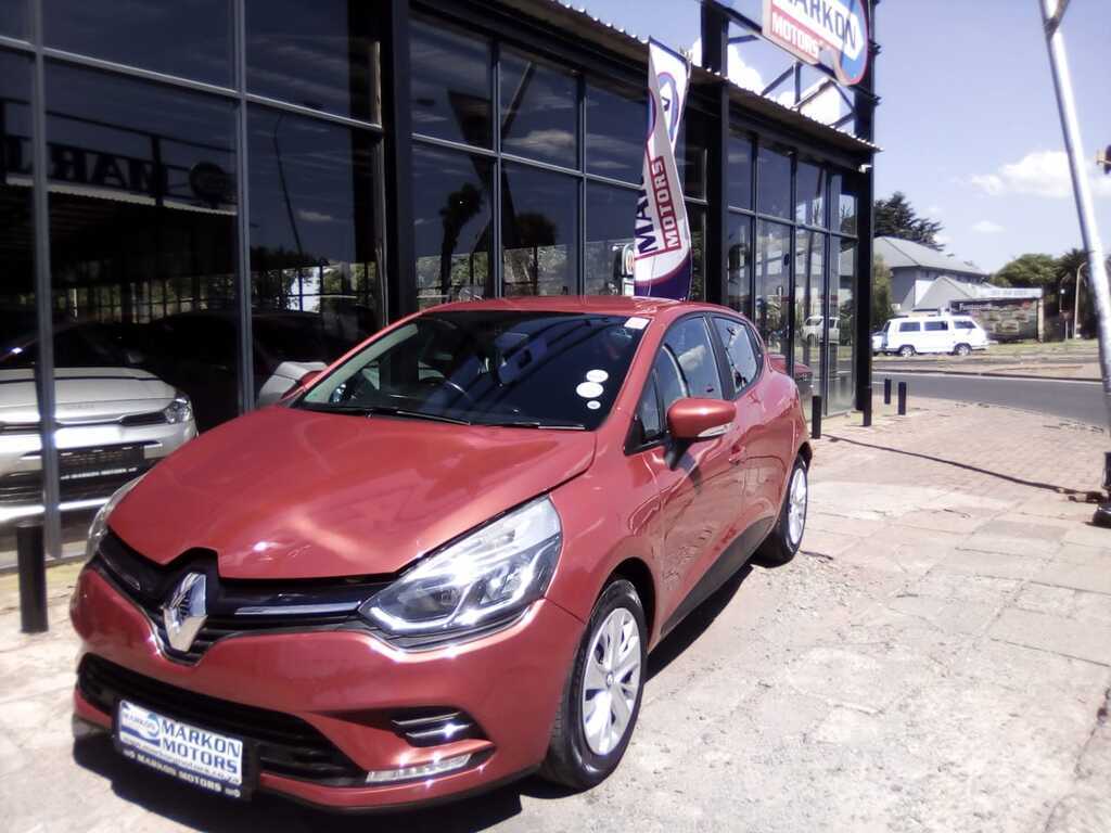 2017 RENAULT CLIO IV 900 T EXPRESSION 5DR (66KW)