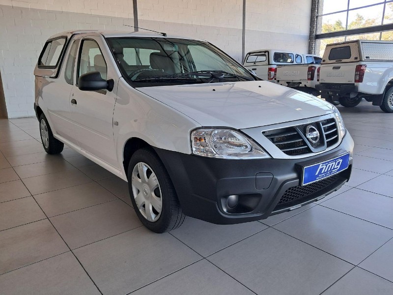 2021 Nissan NP200 1.6 A/C Safety Pack