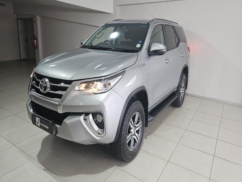 2019 TOYOTA FORTUNER 2.4 GD-6 4X4 AT