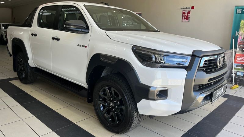 2024 Toyota Hilux Double Cab 2.8GD6 4X4 Legend RS AT [Demo]