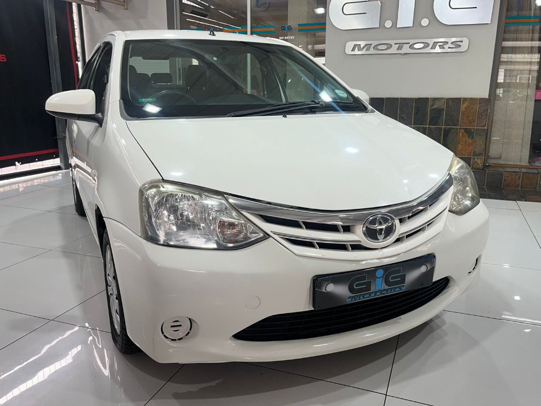 2017 Toyota Etios hatch 1.5 Xi