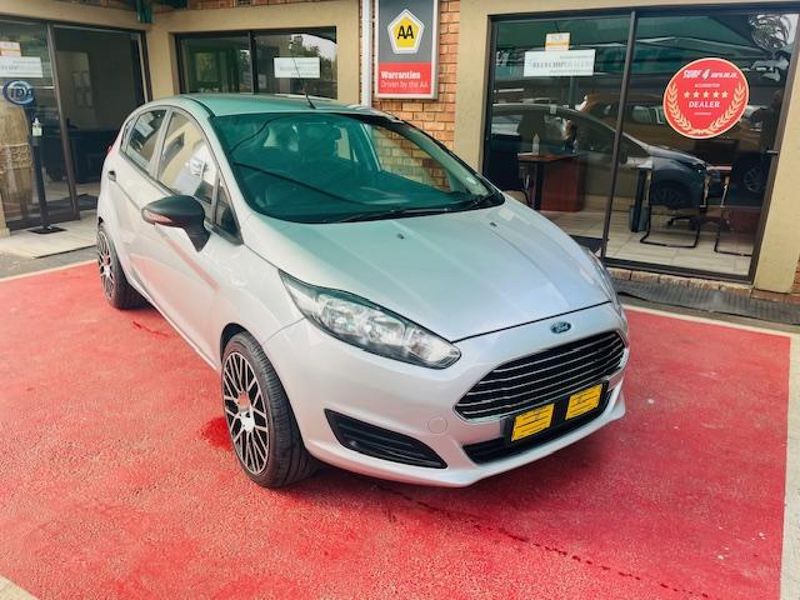 2015 FORD FIESTA 1.4 AMBIENTE 5 DR