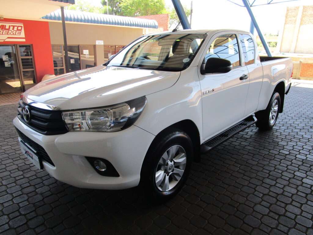 2018 Toyota Hilux 2.4GD-6 Raised Body SRX Extended Cab