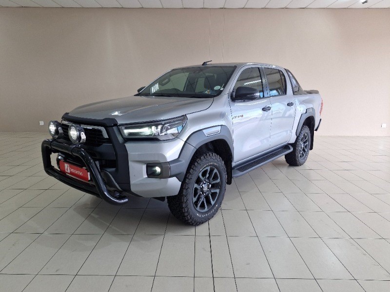 2023 TOYOTA HILUX 2.8 GD-6 4X4 LEGEND RS AT DC