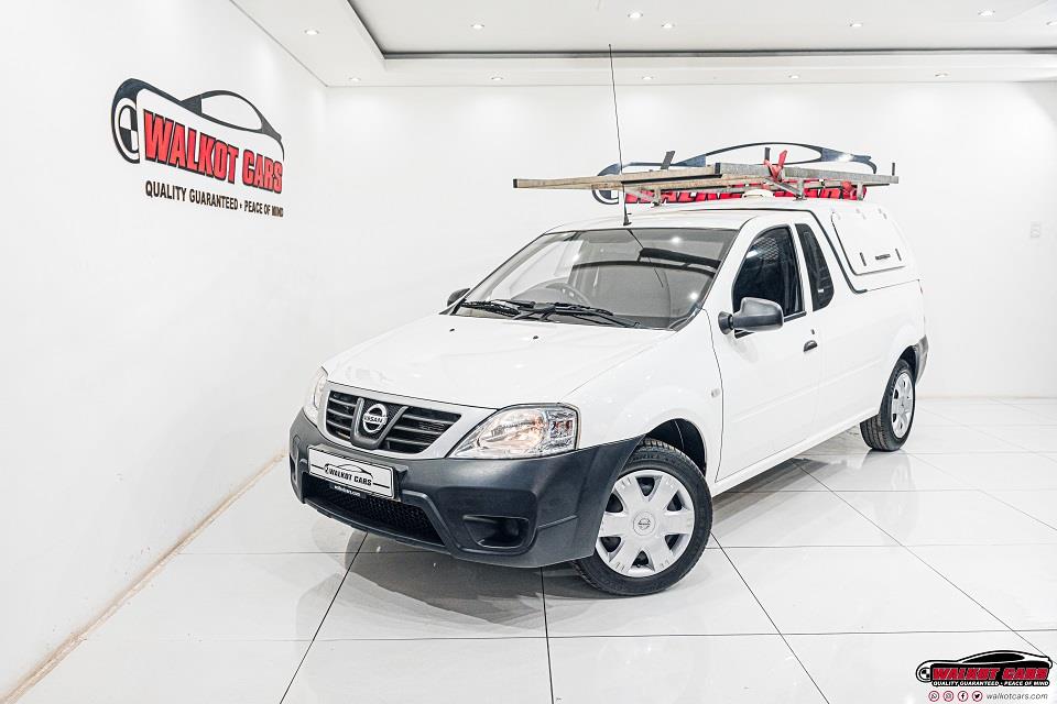 2015 Nissan NP200 1.5dCi Safety Pack