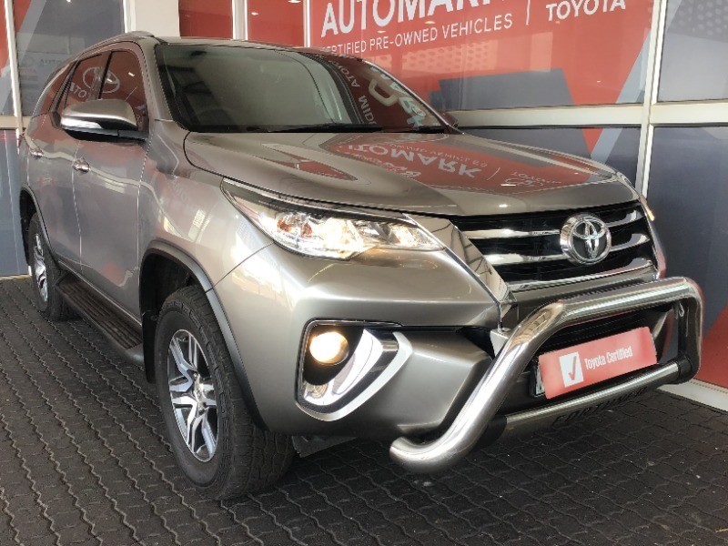 2017 TOYOTA FORTUNER 2.4 GD-6 RAISED BODY AT
