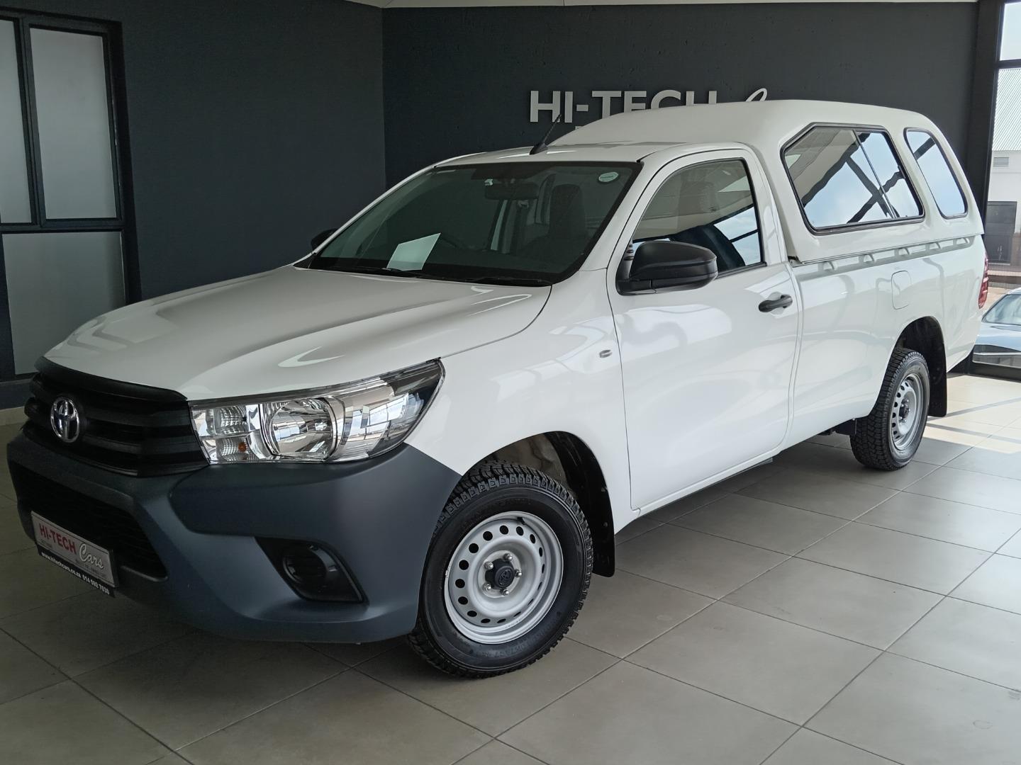 2023 TOYOTA HILUX 2.0 s (aircon)