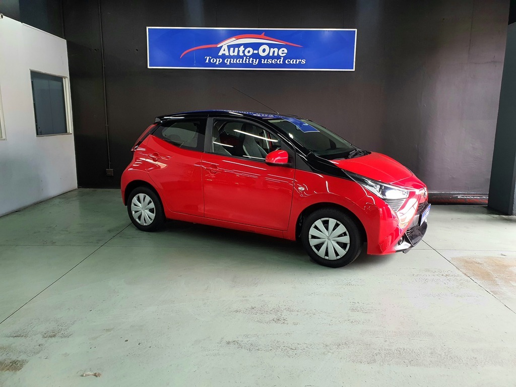 2018 TOYOTA AYGO 1.0 X-PLAY (5DR)