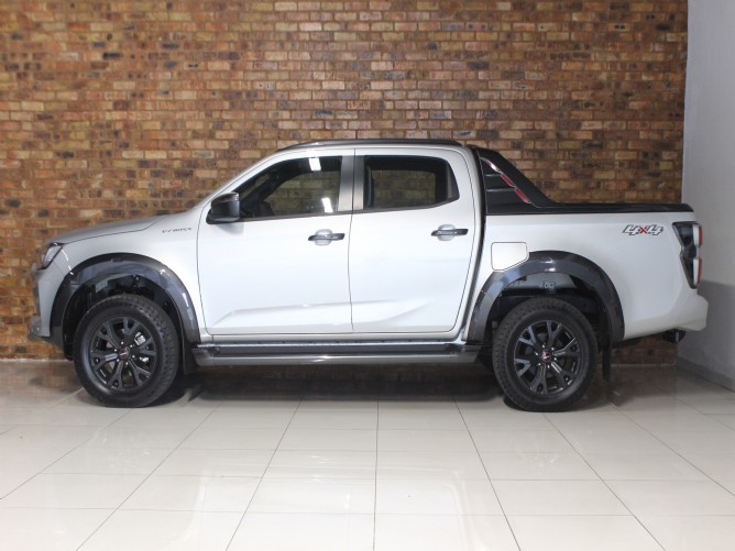 2024 Isuzu D-Max 3.0 Ddi V-Cross HR 4X4 Auto Double Cab