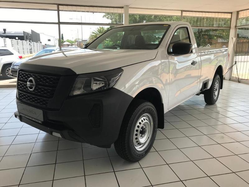 2024 Nissan Navara 2.5D Xe 4X2 S Cab