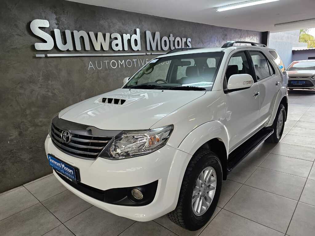 2013 TOYOTA FORTUNER 2.5D-4D RB