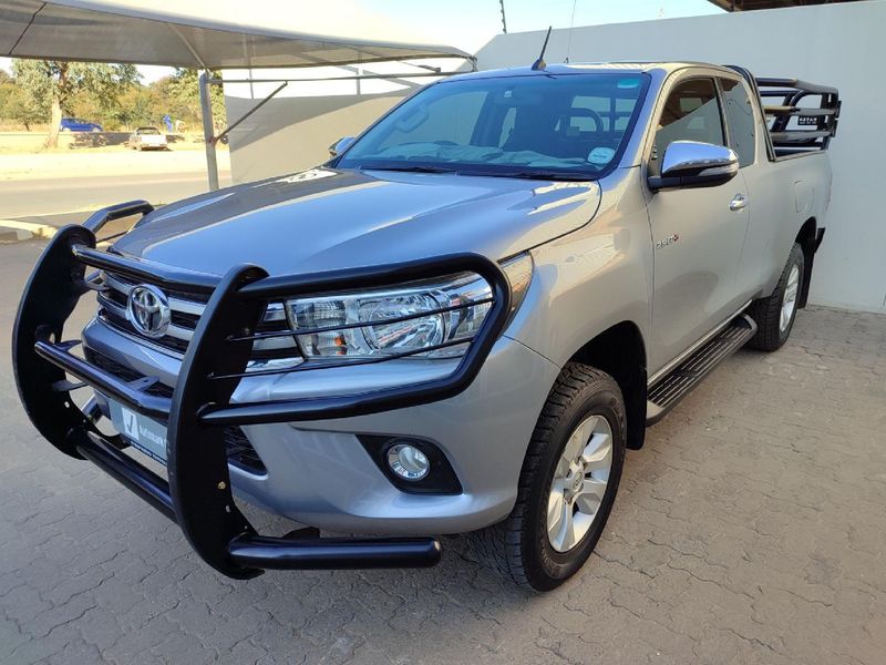2017 Toyota Hilux 2.8 GD-6 Raider 4x4 Extended Cab