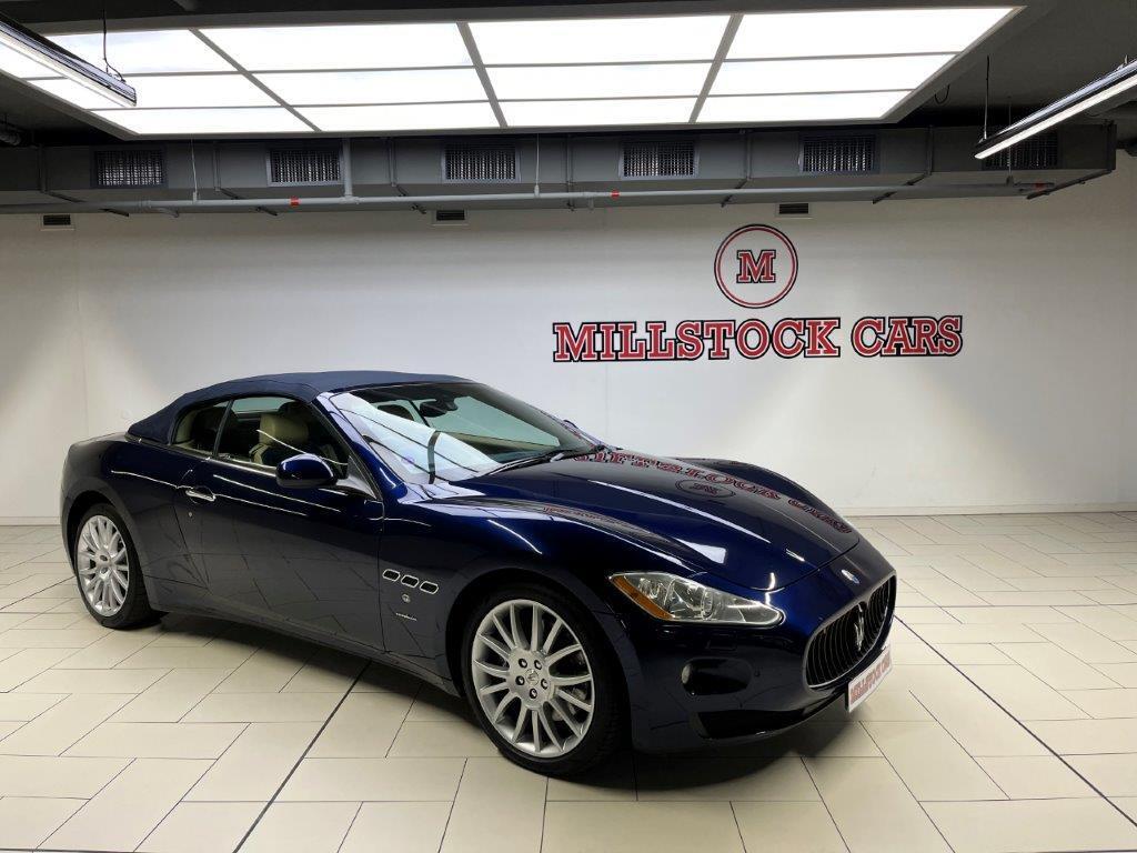 2011 MASERATI GRANCABRIO SPORT