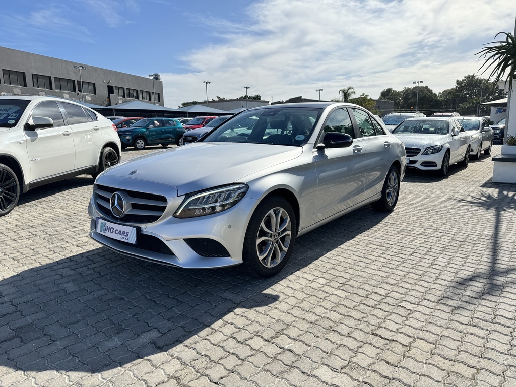 2019 MERCEDES-BENZ C180 A/T