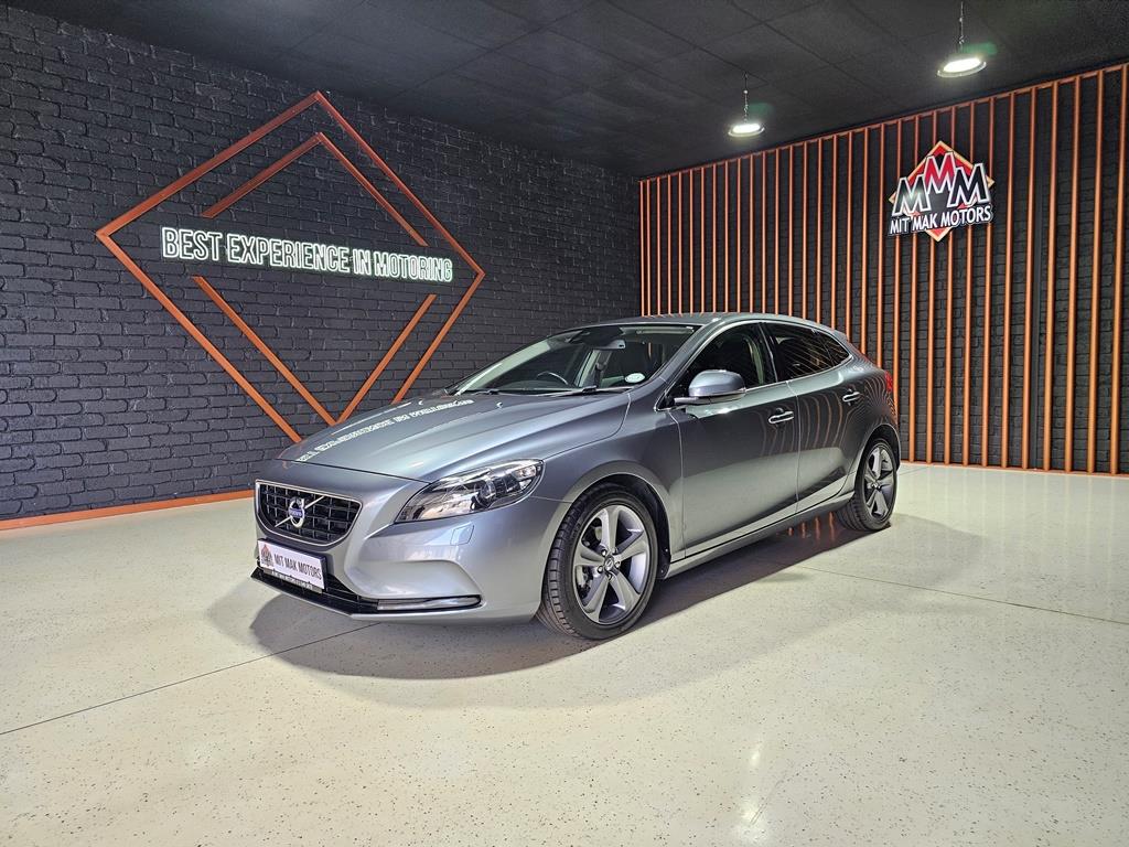 2015 Volvo V40 D2 Elite