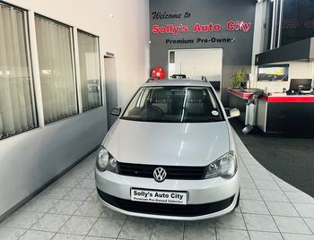 2014 Volkswagen Polo Vivo 1.6 Maxx 5DR