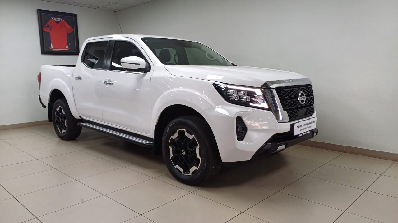 2022 Nissan NAVARA DOUBLE CAB 2.5D LE 4X2 D CAB AT