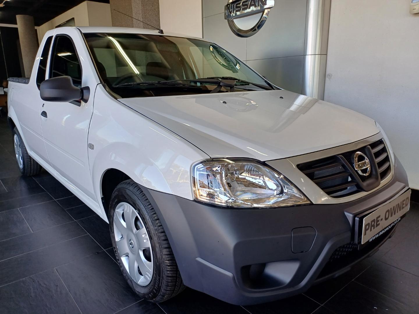 2023 Nissan NP200 1.6 8V A/C+SAFETY PACK