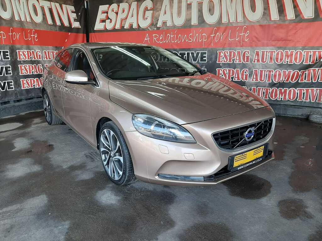 2013 VOLVO V40 T4 ELITE