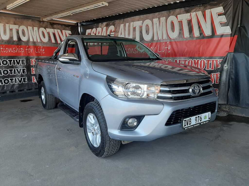 2017 TOYOTA HILUX 2.8 GD-6 RAIDER 4X4 P/U S/C