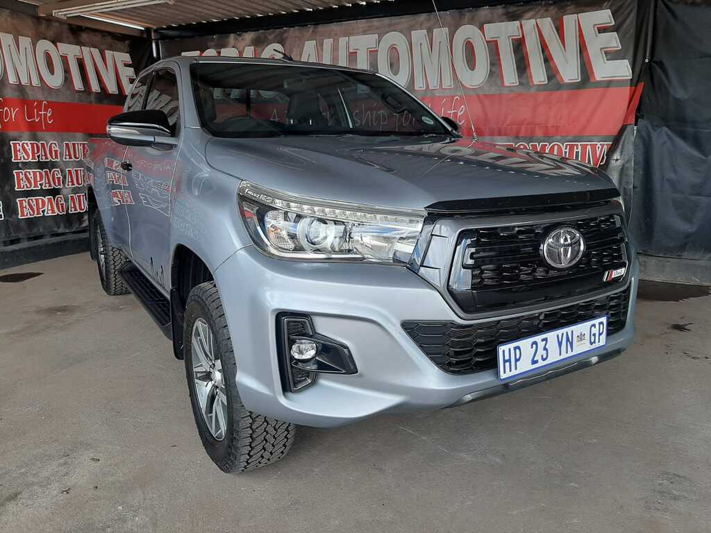 2018 TOYOTA HILUX 2.8 GD-6 RB RAIDER 4X4 P/U E/CAB A/T