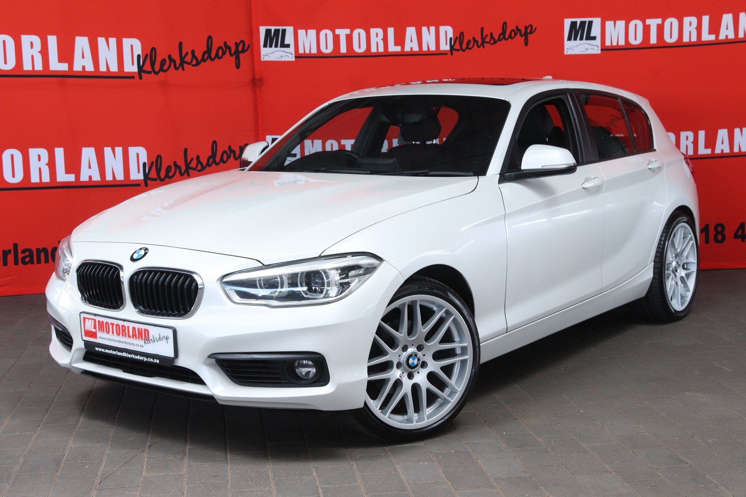 2018 BMW 120I 5DR Auto