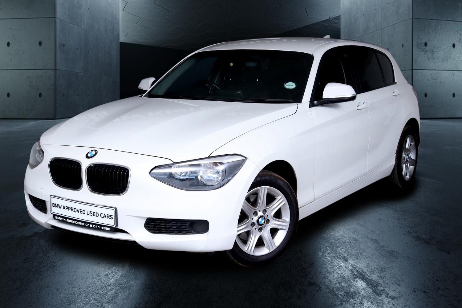 2015 BMW 1 Series 118i 5-Door