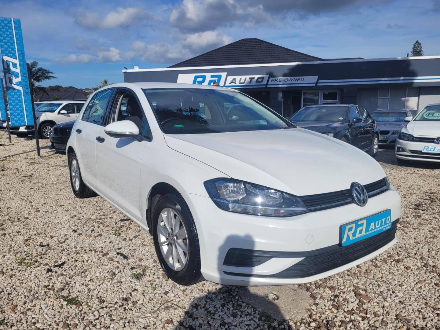 2018 VOLKSWAGEN GOLF 1.0TSI TRENDLINE