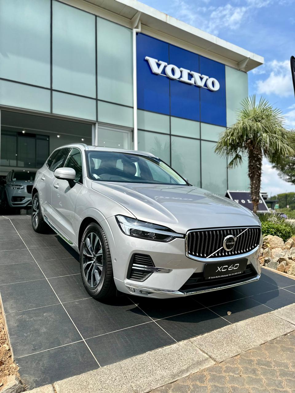 2024 VOLVO XC60 B5 INSCRIPTION/PLUS BRIGHT GEARTRONIC AWD