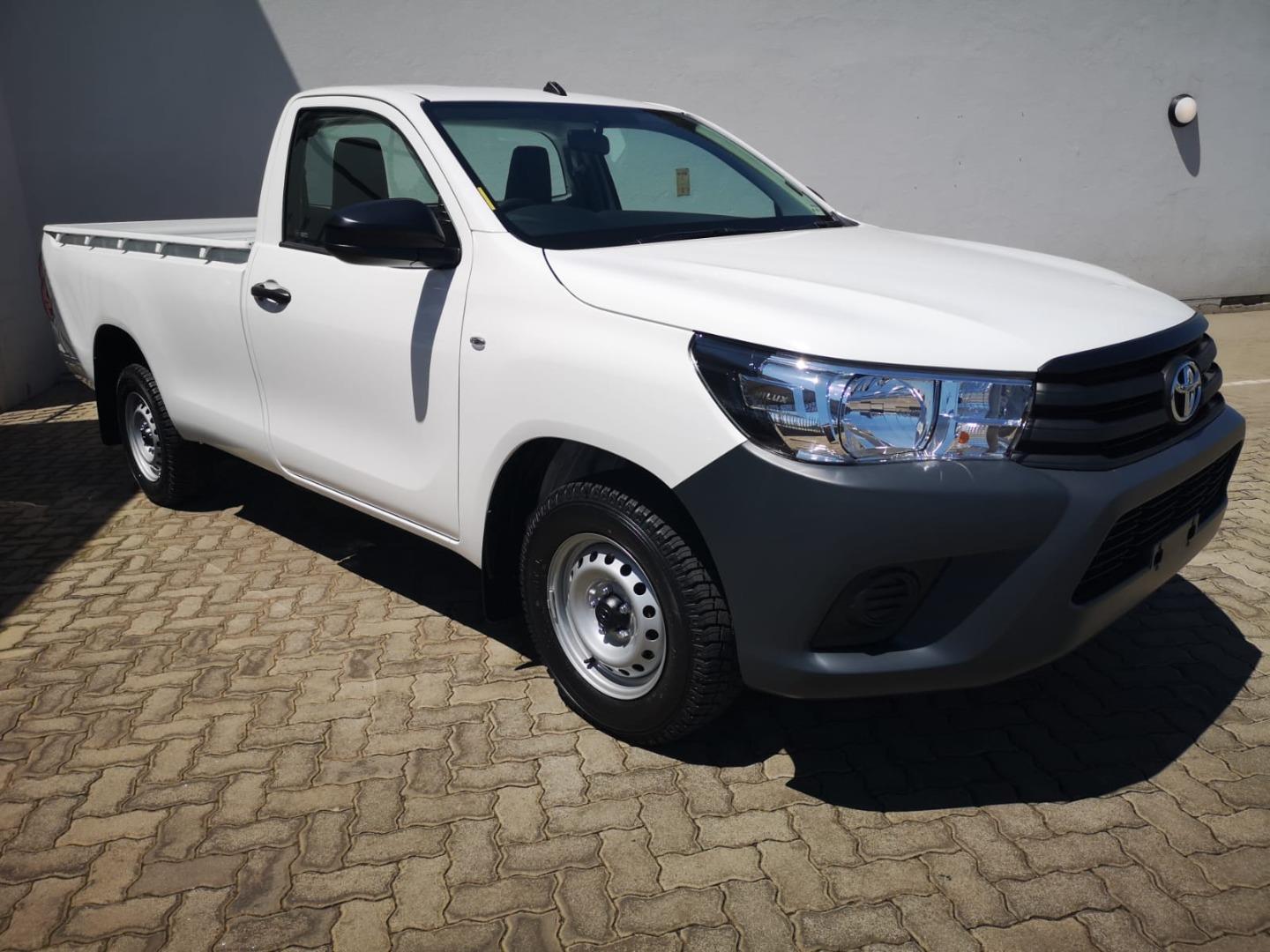 2024 Toyota Hilux 2.0 Single Cab S (Aircon)