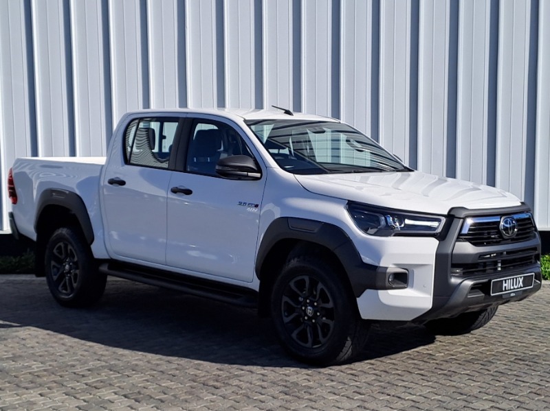 2024 TOYOTA HILUX 2.8 GD-6 RB LEGEND 4X4 A/T P/U D/C (MHEV)