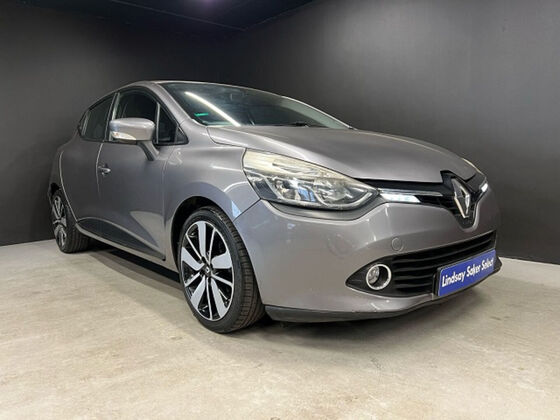 2015 RENAULT CLIO IV 900 T EXPRESSION 5DR (66KW)