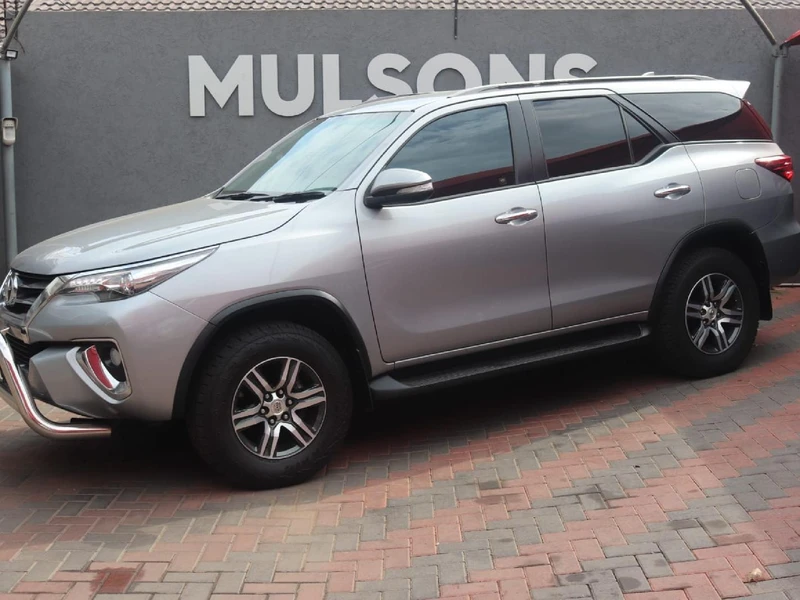 2016 Toyota Fortuner 2.8 GD-6 Raised Body