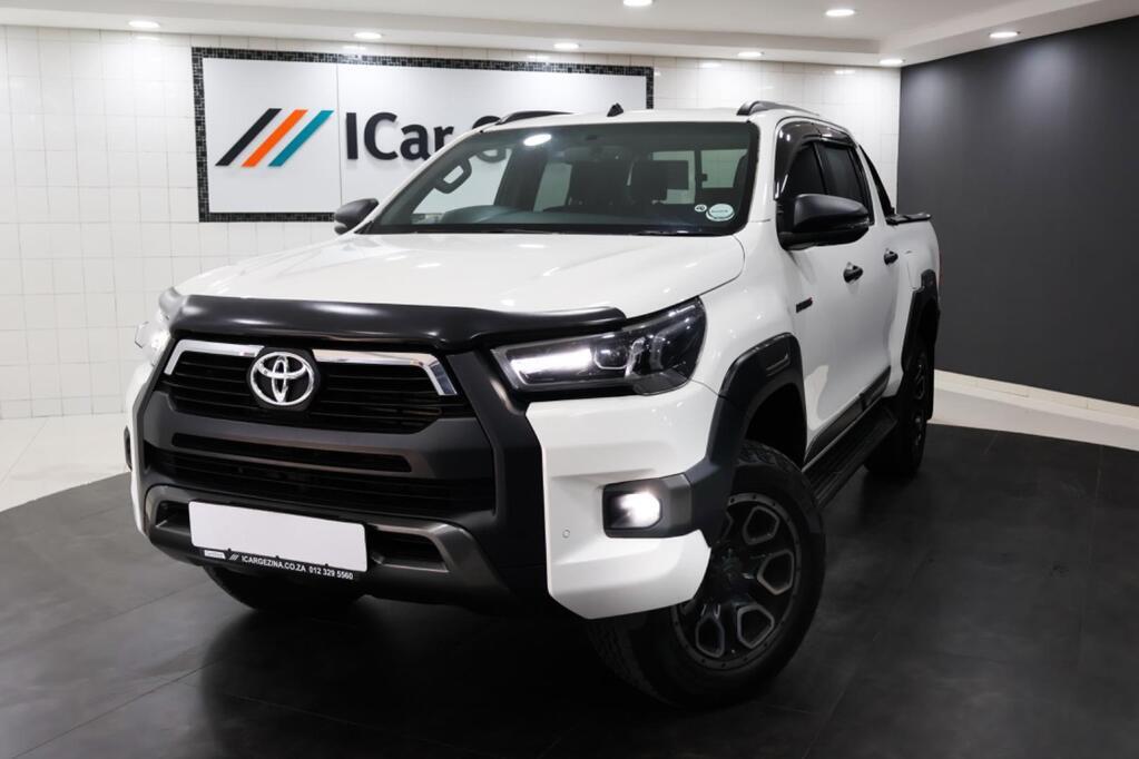 2021 TOYOTA HILUX 2.8 GD-6 RB LEGEND A/T P/U D/C