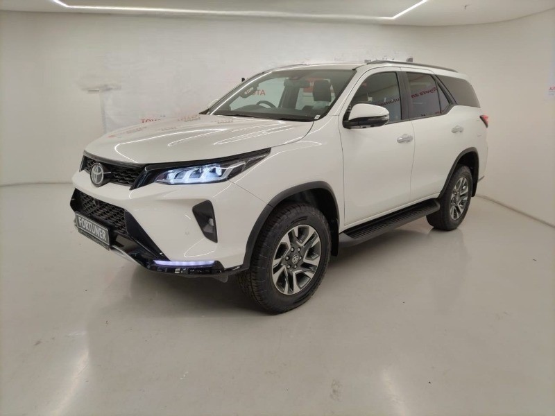 2024 TOYOTA FORTUNER 2.8 GD-6 VX AT (MHEV)