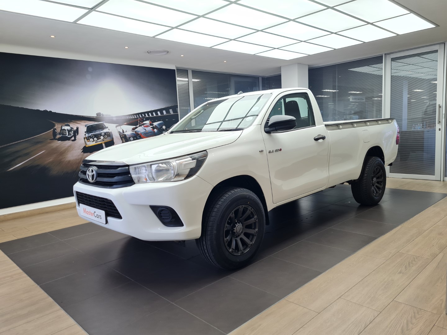 2017 Toyota Hilux 2.4GD-6 4x4 SR