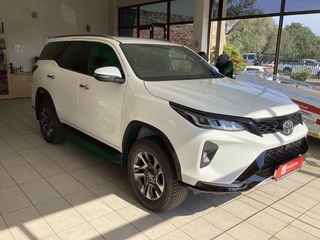 2024 TOYOTA FORTUNER 2.8GD-6 4X4