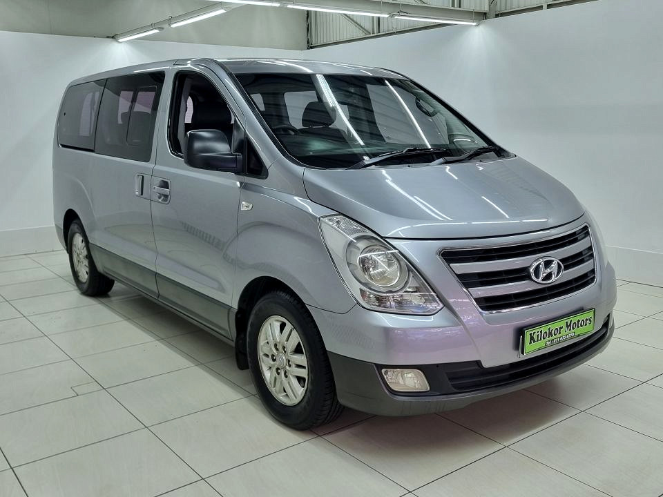 2016 HYUNDAI H1 2.5 VGTi 9-SEATER BUS AT