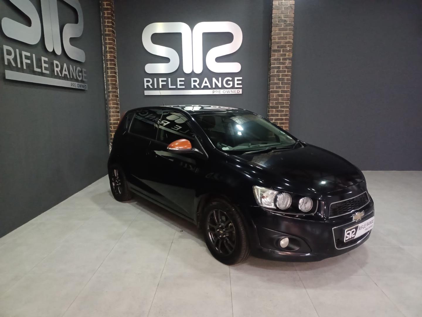 2014 Chevrolet Sonic Hatch 1.6 LS