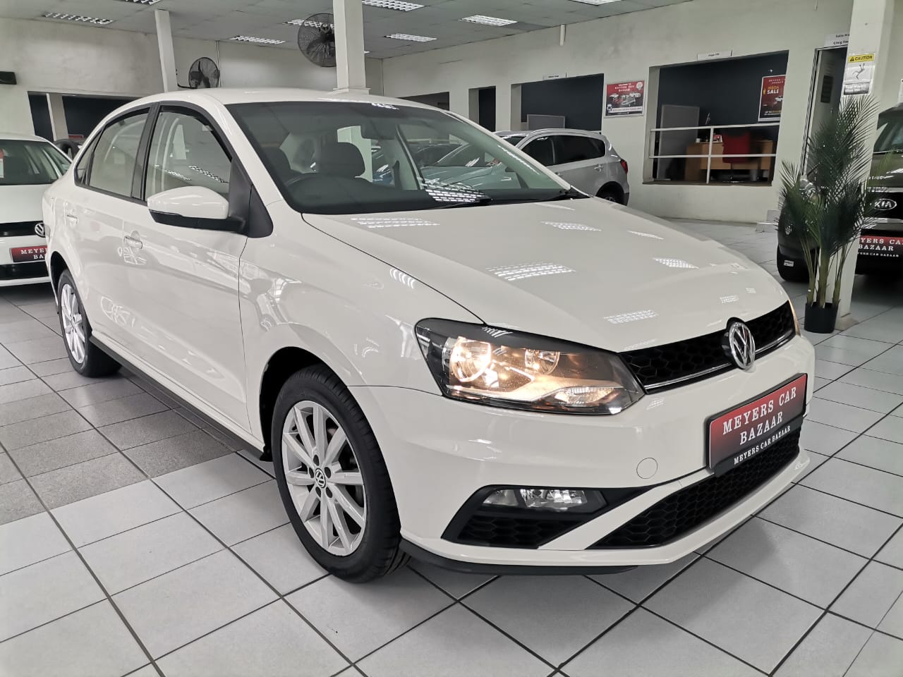 2021 Volkswagen Polo Sedan 1.6 Comfortline Auto