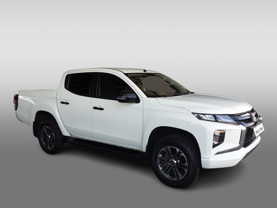 2023 MITSUBISHI TRITON 2.4 DI-DC A/T P/U D/C