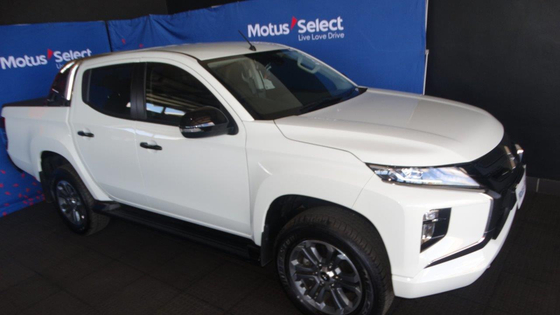 2023 MITSUBISHI TRITON 2.4 DI-DC A/T P/U D/C