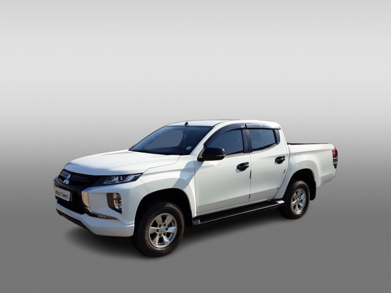 2022 MITSUBISHI TRITON 2.4DI-GL P/U D/C