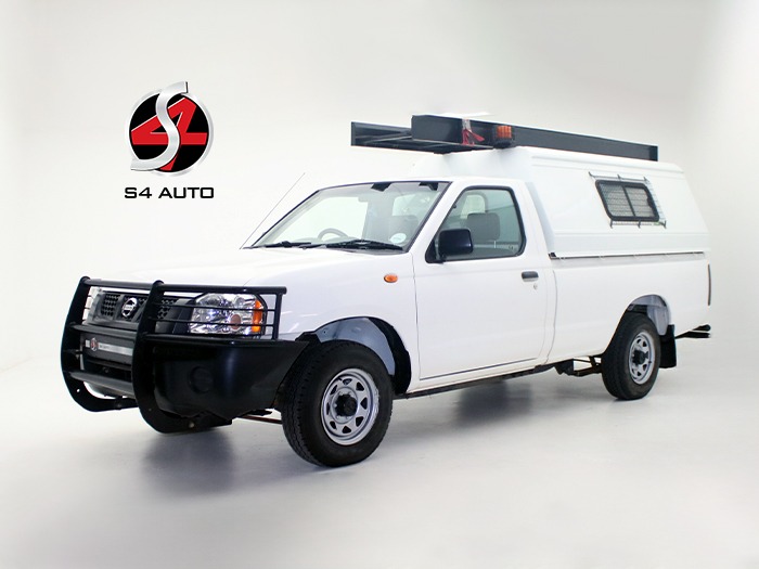 2017 NISSAN HARDBODY NP300 2.0I LWB P/U S/C